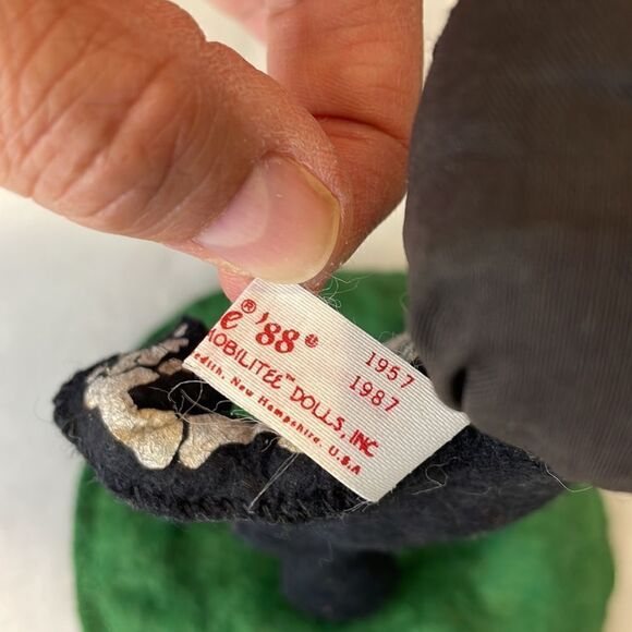 Annalee 7" Doll vintage Halloween Skeleton Kid Doll - Picture 10 of 10
